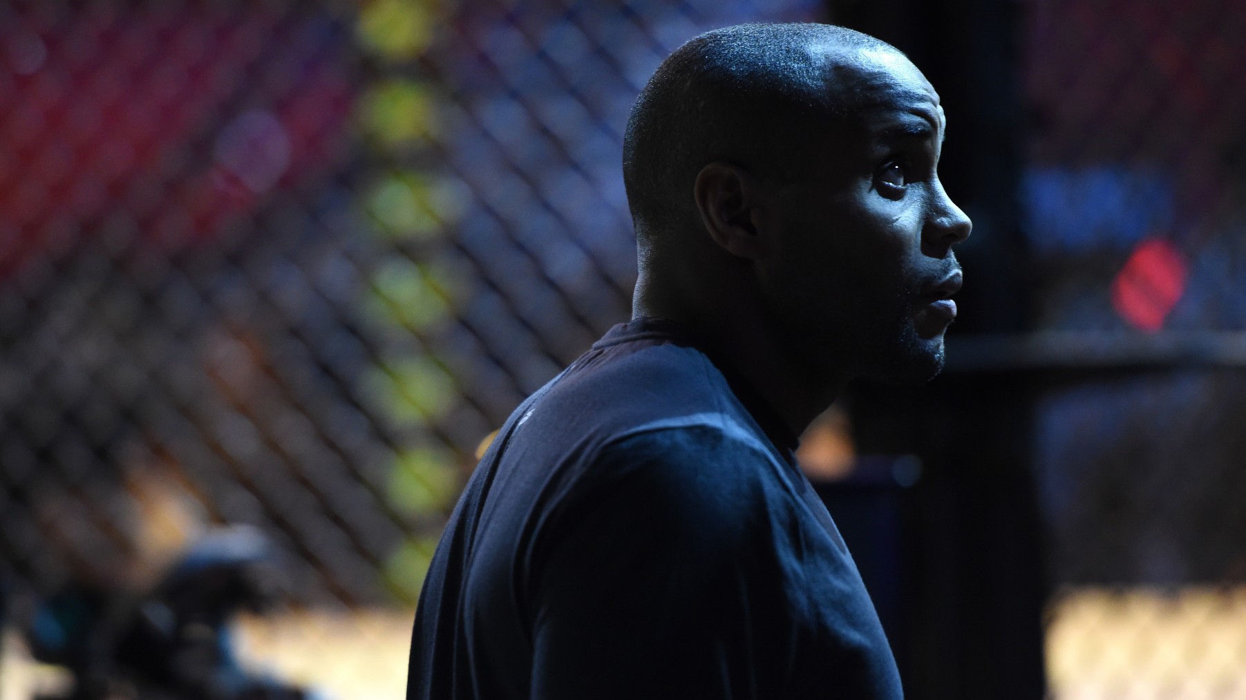 Nỗi đau mất con đã thay đổi cuộc đời Daniel Cormier ra sao?