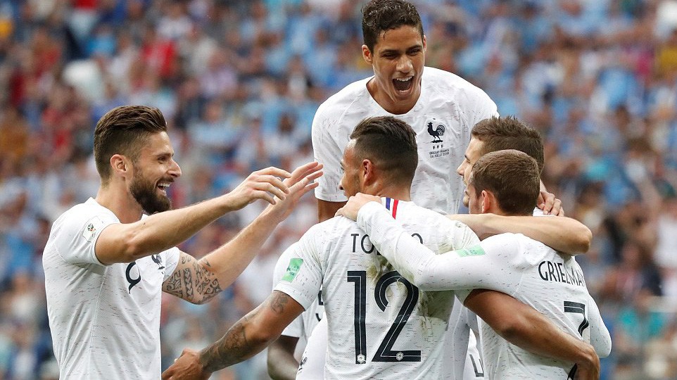 Tuyển Pháp vào bán kết bằng "vũ khí" đáng kinh ngạc nhất ở World Cup 2018