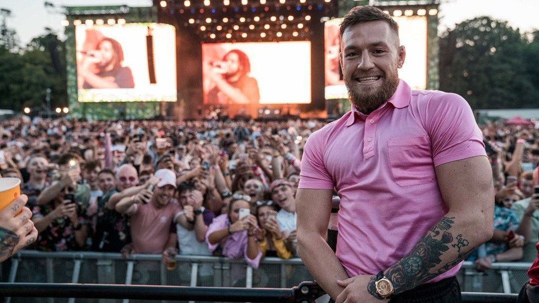 Conor McGregor hé lộ trận đấu với Khabib Nurmagomedov "đã đến rất gần"