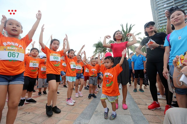 Chùm ảnh: Ronny Dash khởi động hoàn hảo cho Manulife Danang International Marathon 2018 - Ảnh 5.