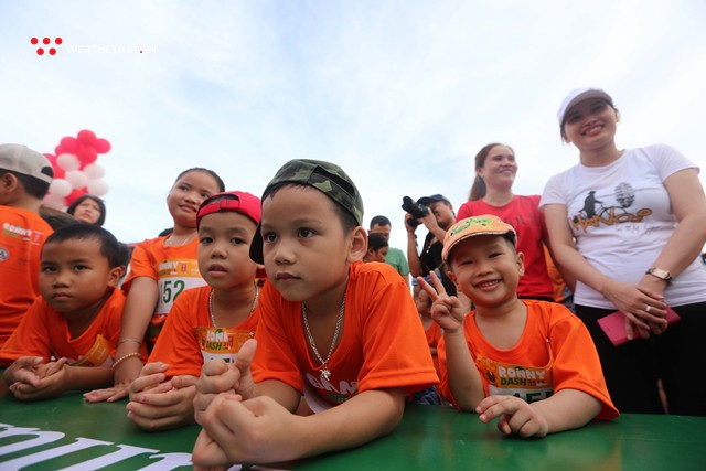 Chùm ảnh: Ronny Dash khởi động hoàn hảo cho Manulife Danang International Marathon 2018 - Ảnh 2.
