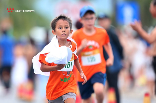 Chùm ảnh: Ronny Dash khởi động hoàn hảo cho Manulife Danang International Marathon 2018 - Ảnh 13.
