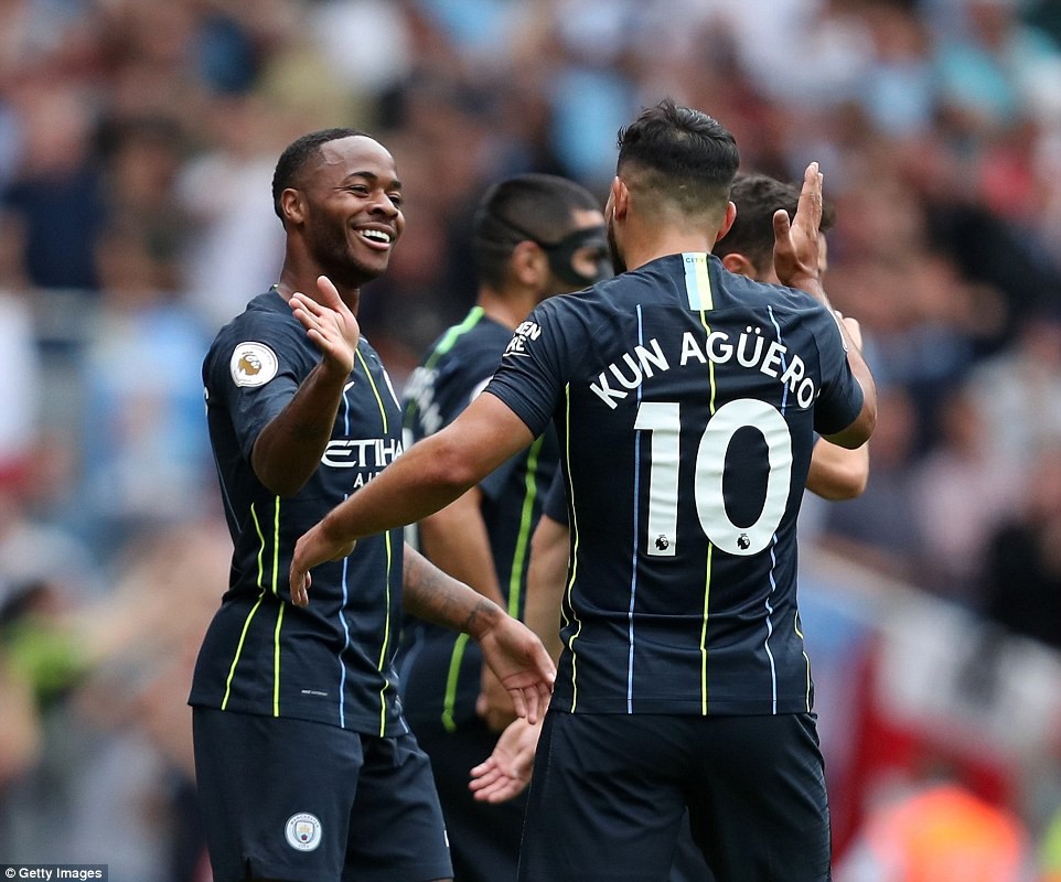 Trở về Man City, Sterling lột xác ngoạn mục sau kỳ World Cup 2018 đáng quên - Ảnh 7. Trở về Man City, Sterling lột xác ngoạn mục sau kỳ World Cup 2018 đáng quên - Ảnh 7.