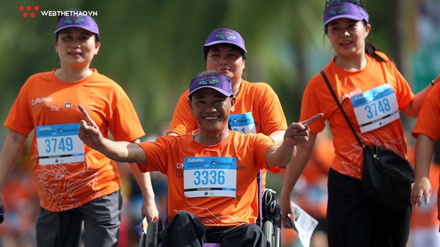 Có những khoảnh khắc còn đẹp hơn cả tấm huy chương