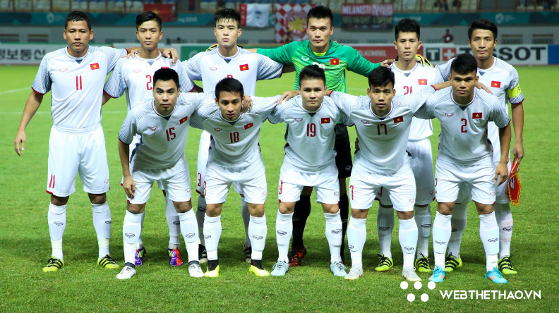 Gặp Nhật Bản, Olympic Việt Nam sẽ về "dựng xe buýt" như tại U23 châu Á