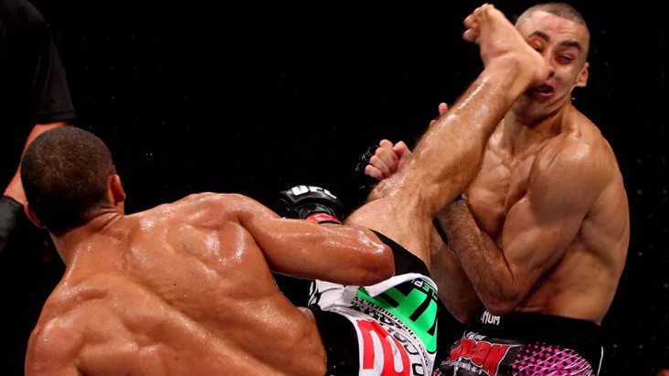 Top 5 pha Knockout bằng Head Kick ảo diệu nhất UFC