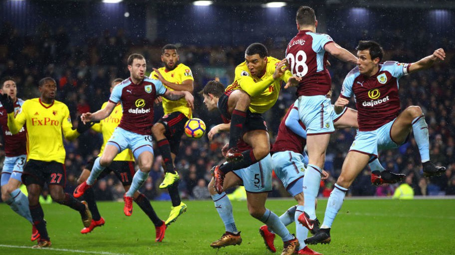 Nhận định tỷ lệ cược kèo bóng đá tài xỉu trận Burnley - Watford diễn ra lúc 19h30 ngày 19/08 tại sân Turf Moor, Ngoại hạng Anh 2018/19.