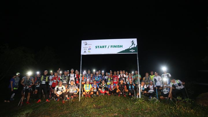 Loop Ultra Trail 2018: Đêm lầy lội trên đỉnh Ba Vì