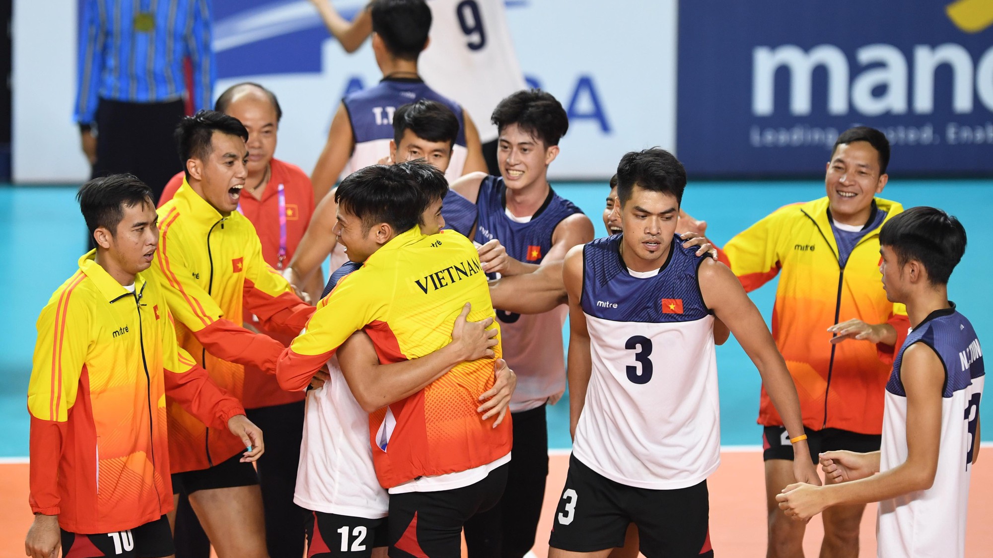Bóng chuyền nam Việt Nam: Đánh bại Trung Quốc và thử thách sắp tới ở ASIAD 2018