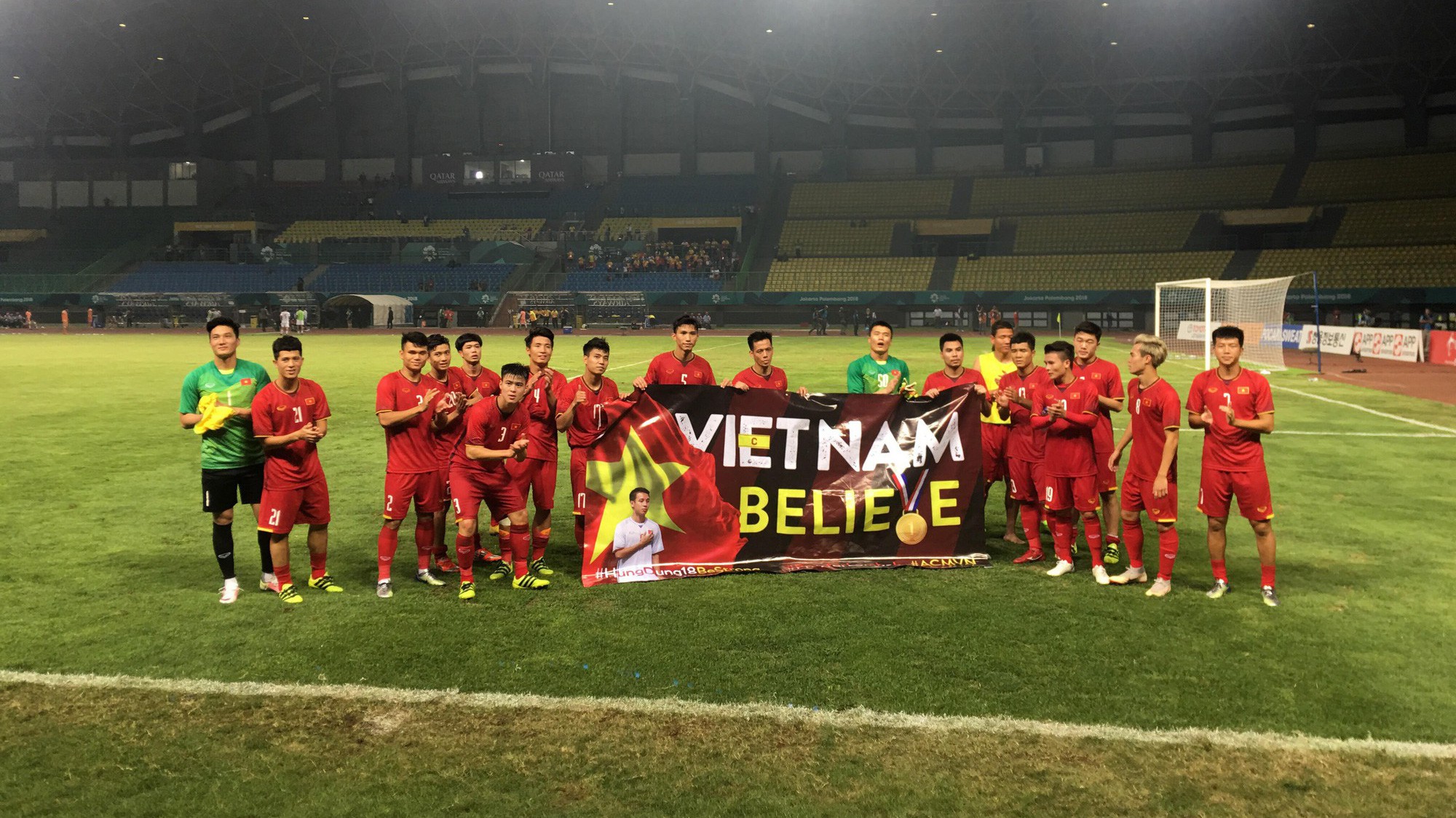 Đánh bại Olympic Bahrain, Olympic Việt Nam gửi lời cảm ơn Đỗ Hùng Dũng và người hâm mộ