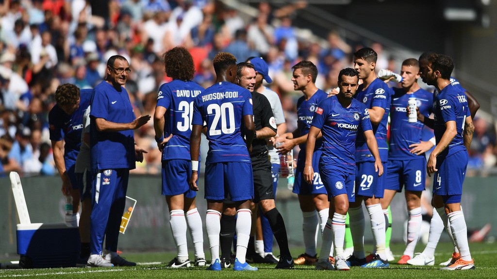 Liệu pháp tâm lý đặc biệt của HLV Sarri giúp các cầu thủ Chelsea phấn khích chơi như "lên đồng"