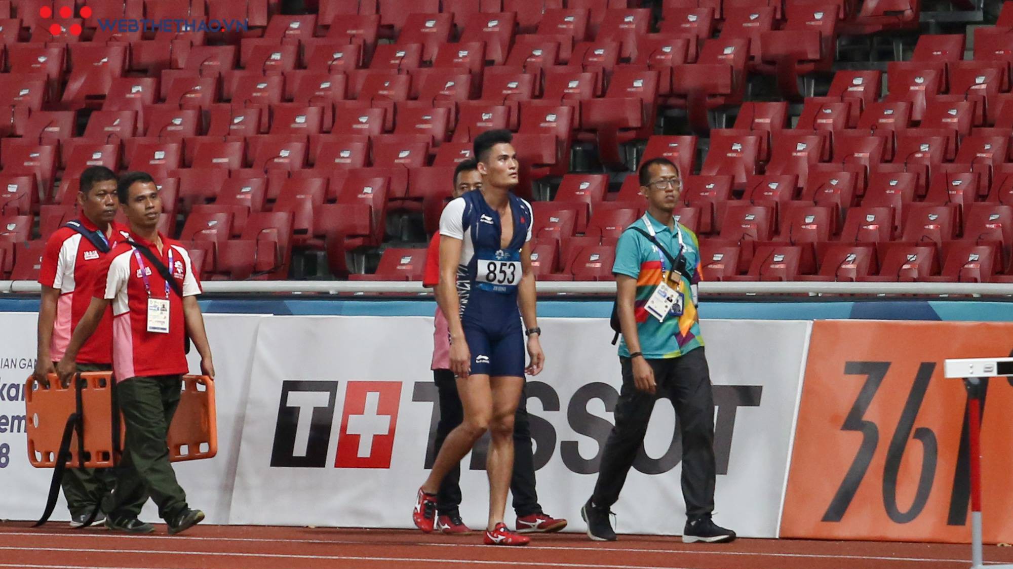 Bất ngờ ASIAD 2018: Quách Công Lịch vấp rào bỏ cuộc ở nội dung 400m