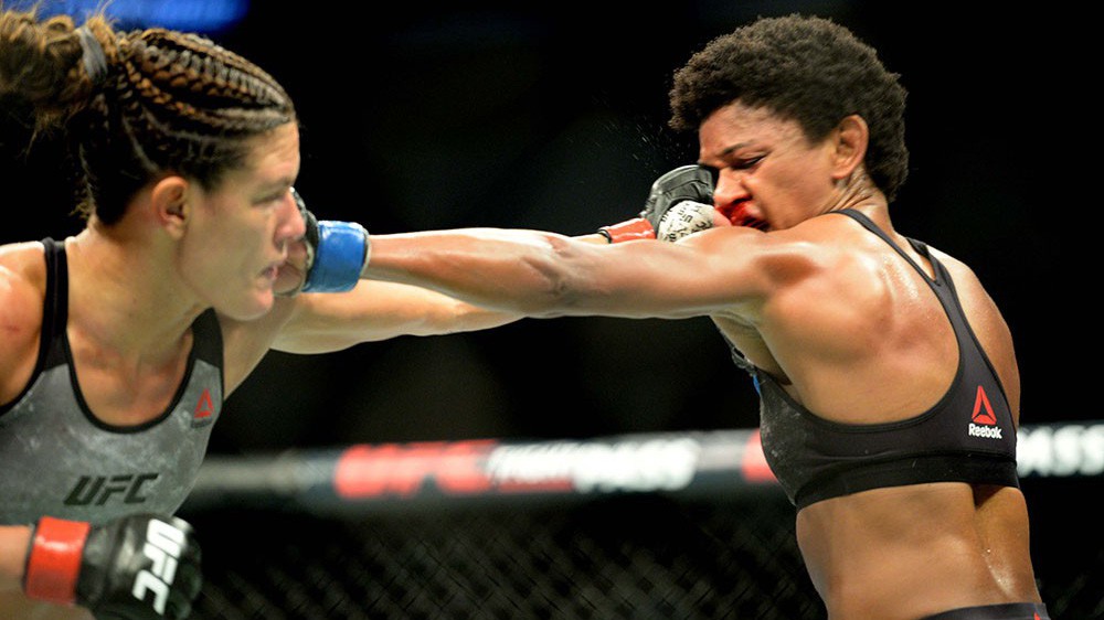Casey - Hill tỏa sáng, tương lai nào cho các nữ võ sĩ UFC?