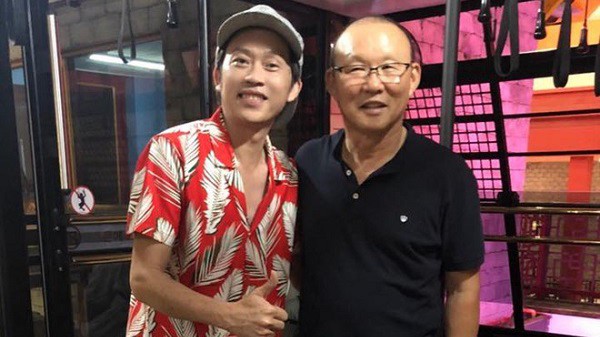 Nghệ sĩ Việt hò nhau "đi bão" ăn mừng Olympic Việt Nam vào bán kết ASIAD 2018
