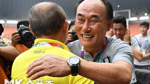 Báo Hàn Quốc ví cuộc đối đầu với Olympic Việt Nam như bán kết World Cup 2002