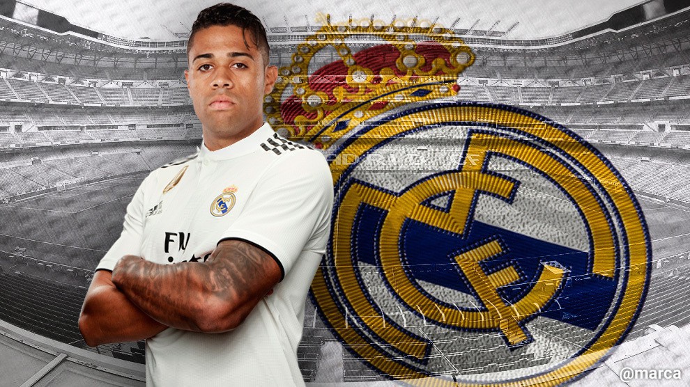 Real Madrid sẽ trao áo số 7 huyền thoại cho tiền đạo ghi bàn còn tốt hơn Benzema?