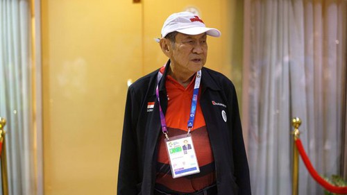 Tỷ phú 78 tuổi giàu nhất Indonesia giành HCĐ ASIAD môn đánh bài