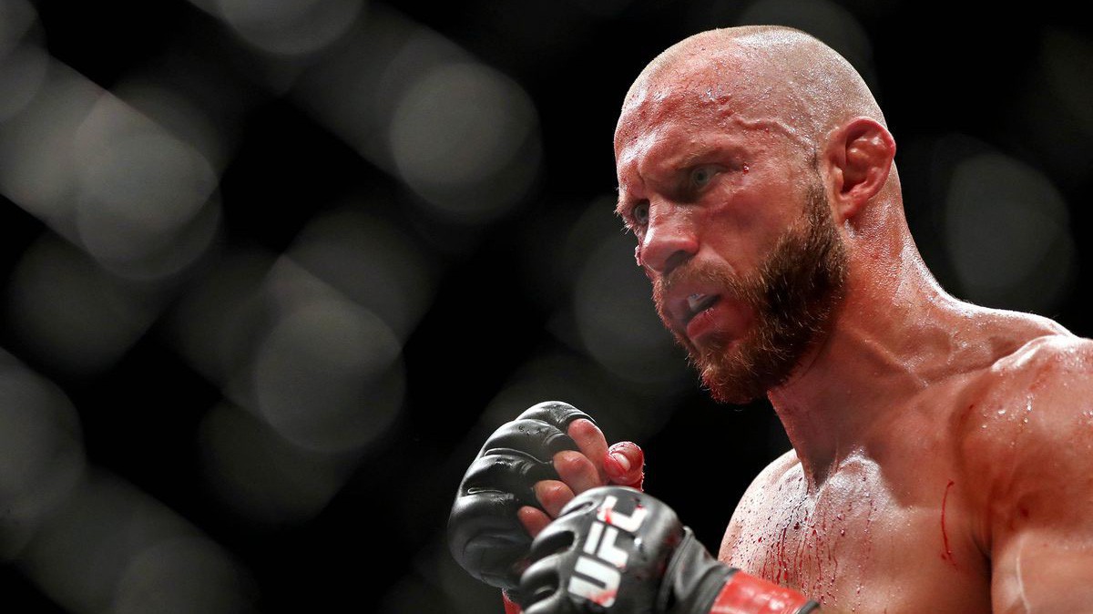 Mâu thuẫn bùng nổ giữa Donald Cerrone và "trại chó" Jackson-Wink