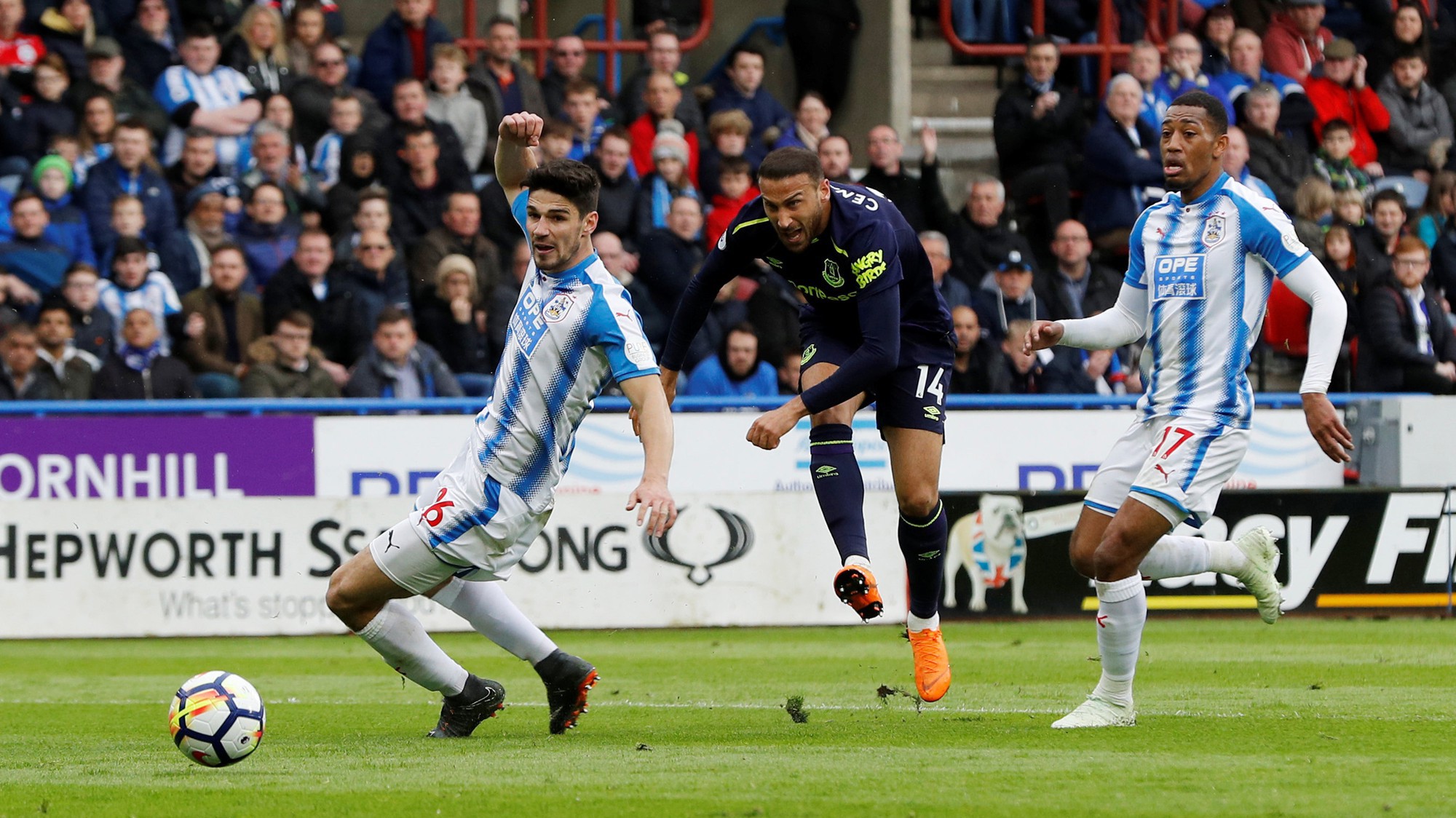 Nhận định tỷ lệ cược kèo bóng đá tài xỉu trận Everton vs Huddersfield