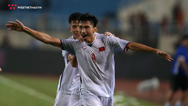 Thua U23 Việt Nam, HLV U23 Oman khen Văn Hậu và VFF