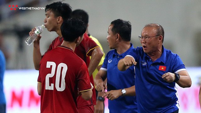 HLV Park Hang Seo loại Văn Lâm, đánh cược với song "Dũng" tại ASIAD 2018