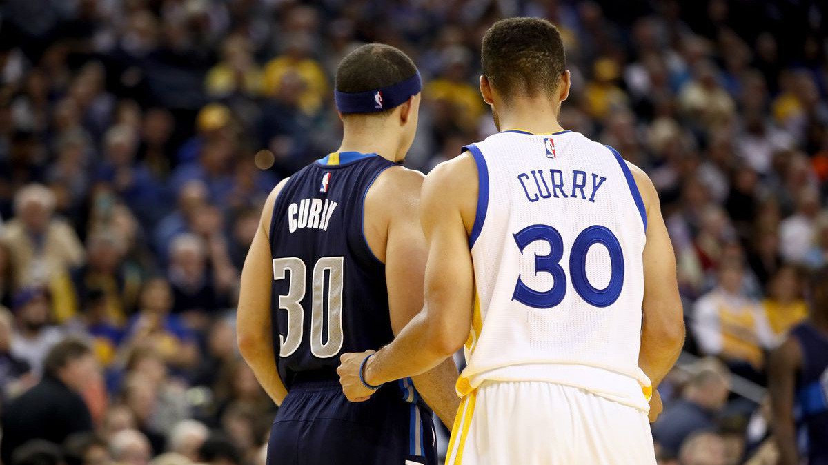 Điều em trai học được nhiều nhất từ Stephen Curry không phải khả năng ném 3 bá đạo