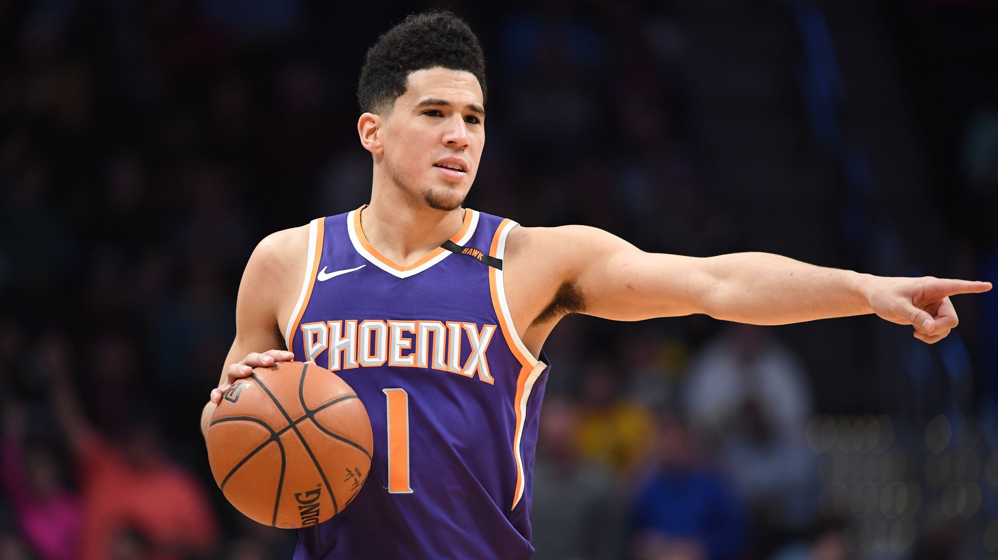 Sao trẻ Devin Booker phải phẫu thuật để điều trị chấn thương, chưa rõ ngày trở lại
