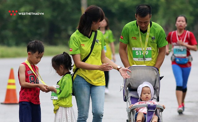 Trang An Marathon 2018: Những bước chân tí hon giữa thánh địa của Tướng Cờ Lau - Ảnh 13. Trang An Marathon 2018: Những bước chân tí hon giữa thánh địa của Tướng Cờ Lau - Ảnh 13.