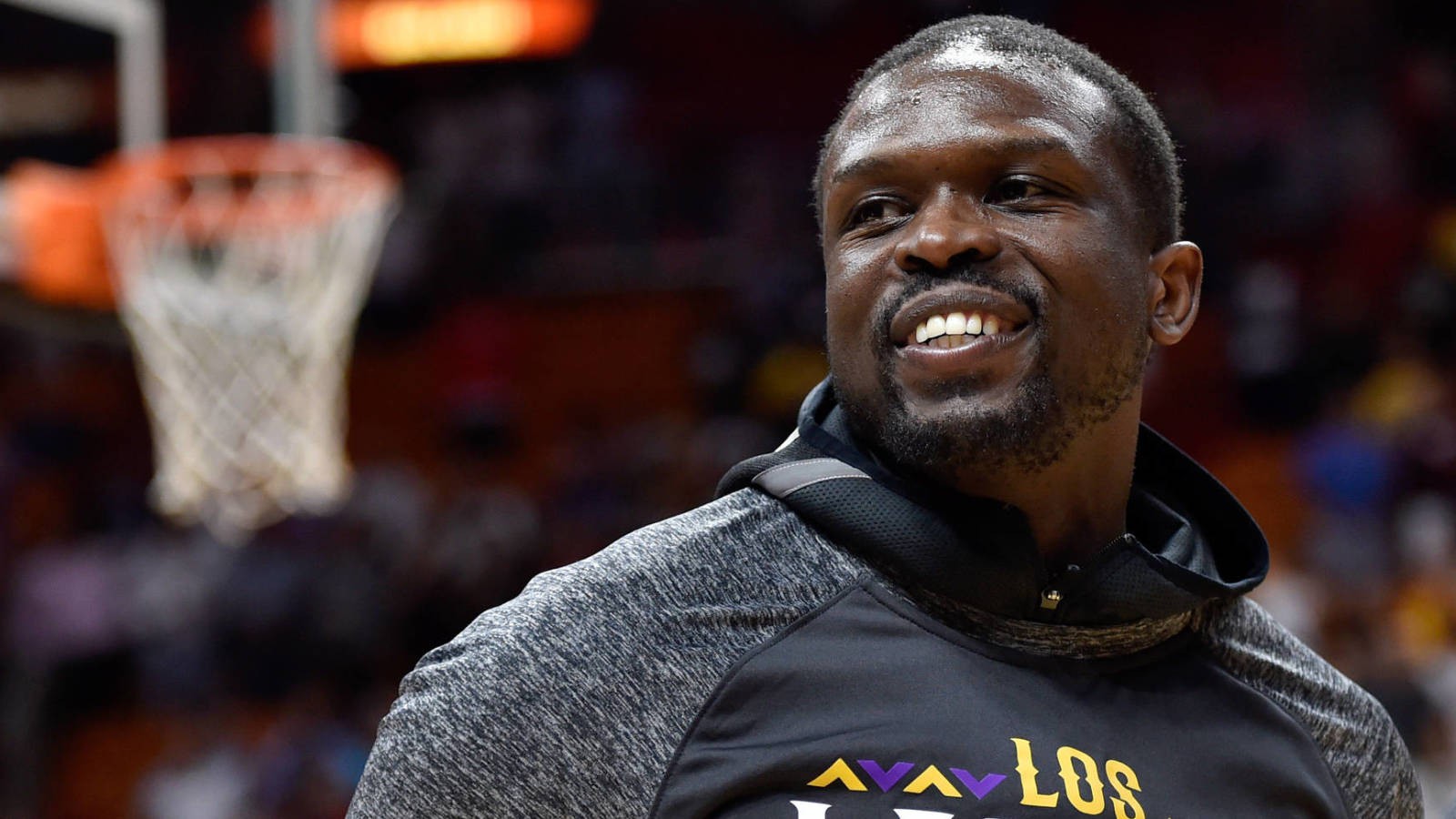 CHÍNH THỨC: Luol Deng tìm được bến đỗ mới