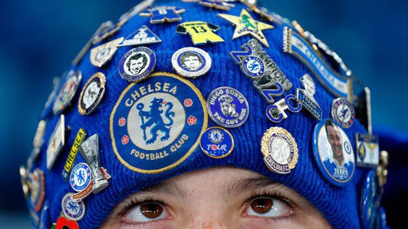 Roman Abramovich bất ngờ đồng ý để Chelsea thay đổi biểu tượng nhận diện CLB