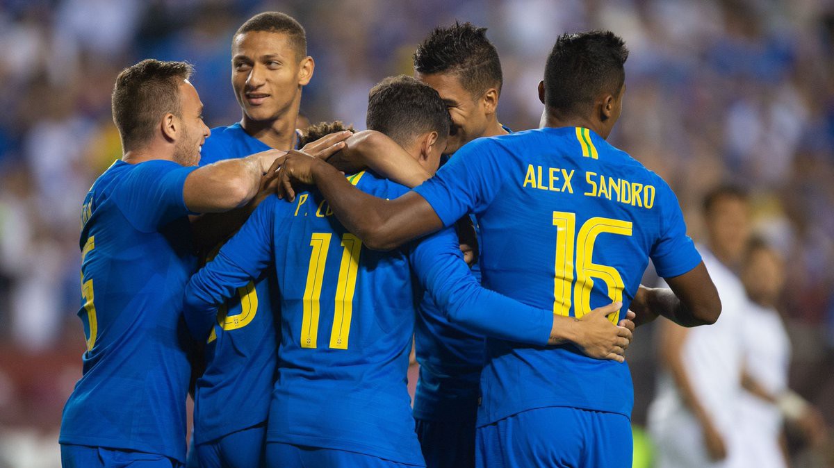 Màn ra mắt khó tin của Richarlison và 5 thống kê thú vị khi Brazil hủy diệt El Salvador