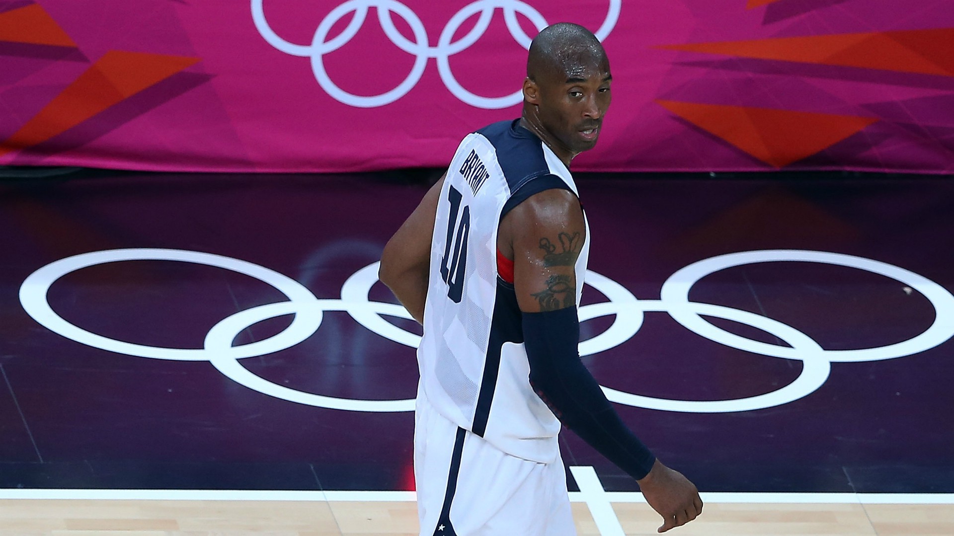 Kobe Bryant và câu chuyện kết nối tuyển Mỹ bằng cách ngưng ngủ nướng