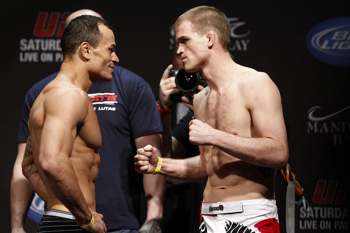 Evan Dunham tố UFC xù tiền y tế gần một năm - Ảnh 4. Evan Dunham tố UFC xù tiền y tế gần một năm - Ảnh 4.