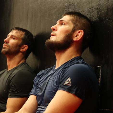 Cain Velasquez và Luke Rockhold giúp Khabib chuẩn bị trận đấu với Conor - Ảnh 13. Cain Velasquez và Luke Rockhold giúp Khabib chuẩn bị trận đấu với Conor - Ảnh 13.
