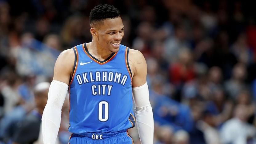 Russell Westbrook phải mổ đầu gối, CĐV Oklahoma City Thunder đứng ngồi không yên?