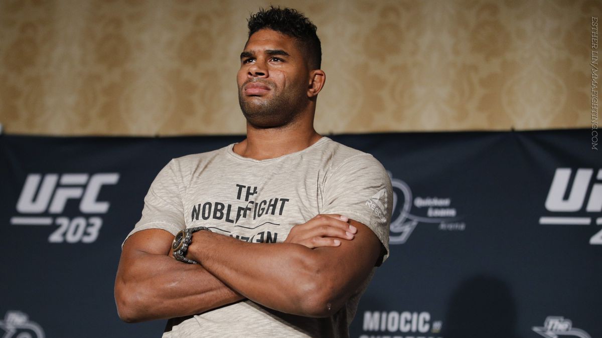 38 tuổi, Alistair Overeem đã tính đến chuyện nghỉ hưu?