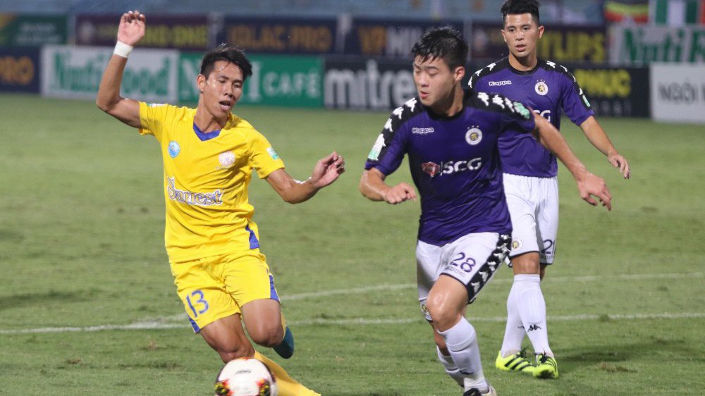 Trực tiếp V.League 2018 vòng 22: Sanna Khánh Hòa BVN - Hà Nội FC