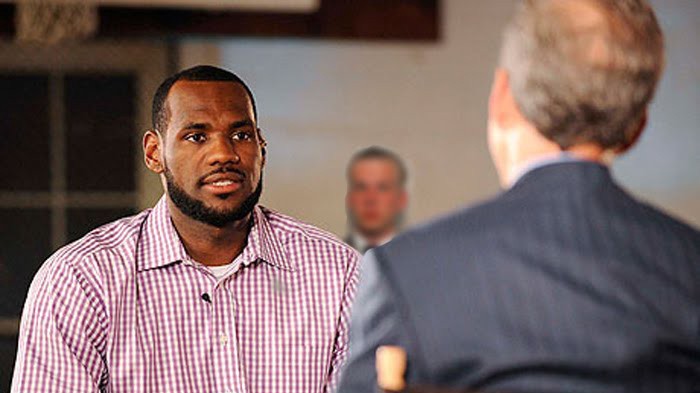 NBA từng cố ngăn LeBron James tham dự một show truyền hình