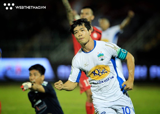 Sau ASIAD, Công Phượng không thể cứu nổi HAGL ở V.League 2018 - Ảnh 3. Sau ASIAD, Công Phượng không thể cứu nổi HAGL ở V.League 2018 - Ảnh 3.