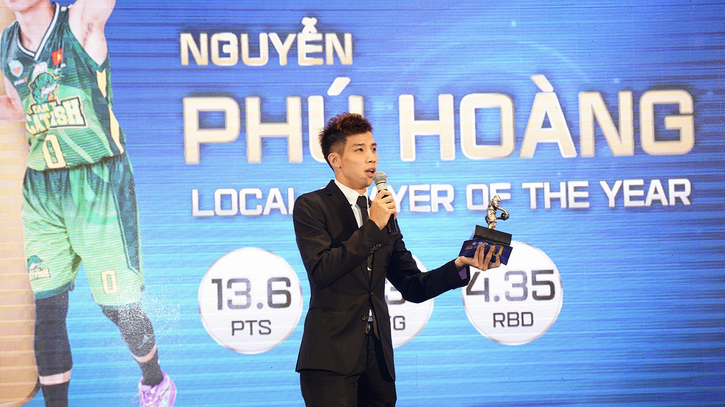 VBA Awards 2018: Cantho Catfish đoạt "Triple-Double" giải thưởng, vinh danh Chris Dierker và Mike Bell