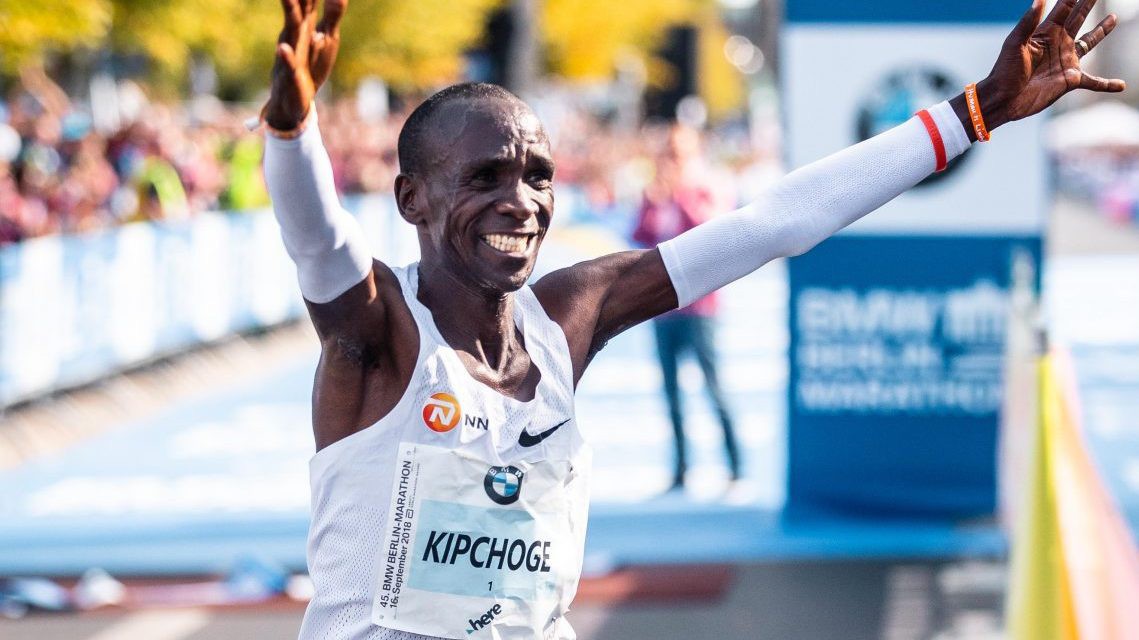 Berlin Marathon 2018 và KLTG của Kipchoge qua các con số Berlin Marathon 2018 và KLTG của Kipchoge qua các con số