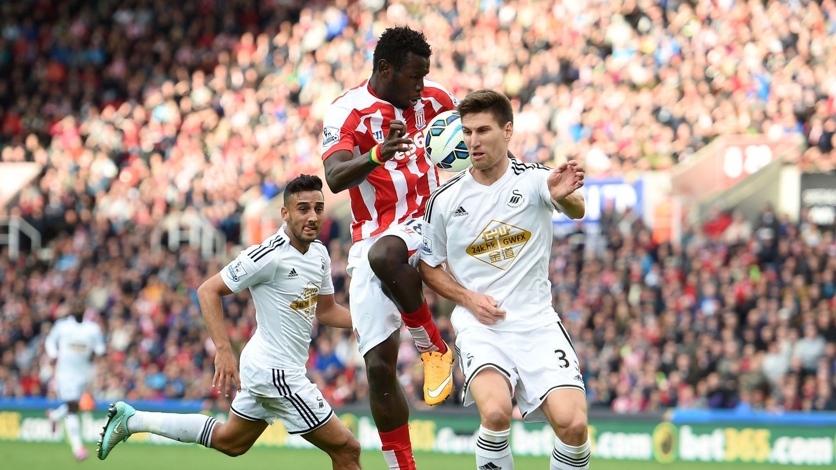 Nhận định tỷ lệ cược kèo bóng đá tài xỉu trận Stoke vs Swansea