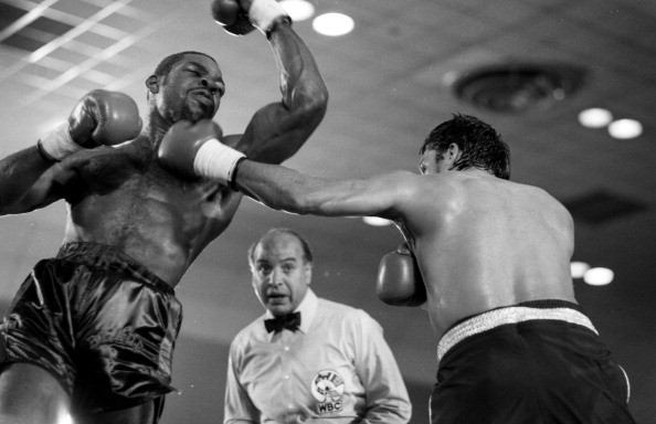 Roberto Duran - Lối đánh đường phố đầy nghệ thuật (Kỳ 1) - Ảnh 8. Roberto Duran - Lối đánh đường phố đầy nghệ thuật (Kỳ 1) - Ảnh 8.
