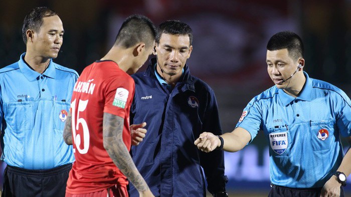 Trợ lý trọng tài V-League Trần Đăng Khoa qua đời vì tai nạn giao thông