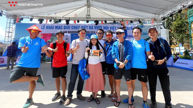 Chùm ảnh: Hàng ngàn runner đổ về khu vực Expo của Vietnam Mountain Marathon 2018