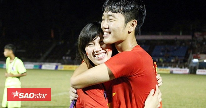 Xuân Trường đẹp trai, đá bóng giỏi những vẫn nhát gái!