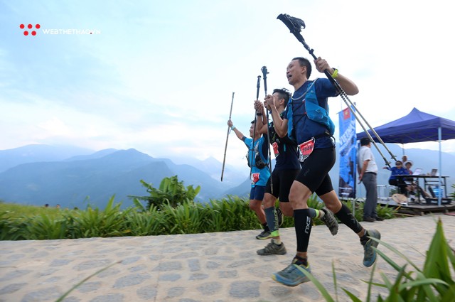 Những khoảnh khắc về đích ấn tượng của các ultra runner tại VMM 2018 - Ảnh 7.