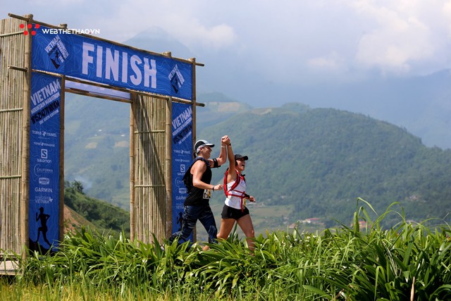 Những khoảnh khắc về đích ấn tượng của các ultra runner tại VMM 2018 - Ảnh 10.