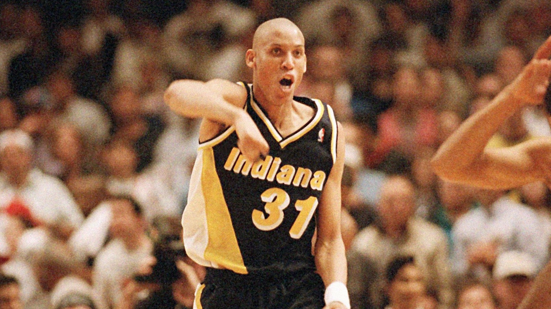 Góc hoài niệm: 8 điểm trong 9 giây của sát thủ Reggie Miller Góc hoài niệm: 8 điểm trong 9 giây của sát thủ Reggie Miller