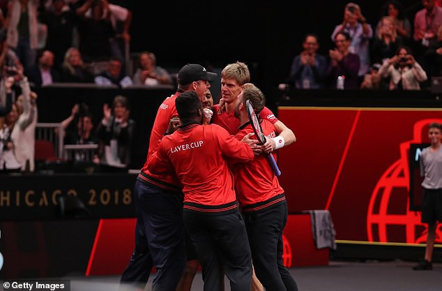 Laver Cup 2018: Federer tạo kịch tính tới trận đấu cuối cùng - Ảnh 2. Laver Cup 2018: Federer tạo kịch tính tới trận đấu cuối cùng - Ảnh 2.
